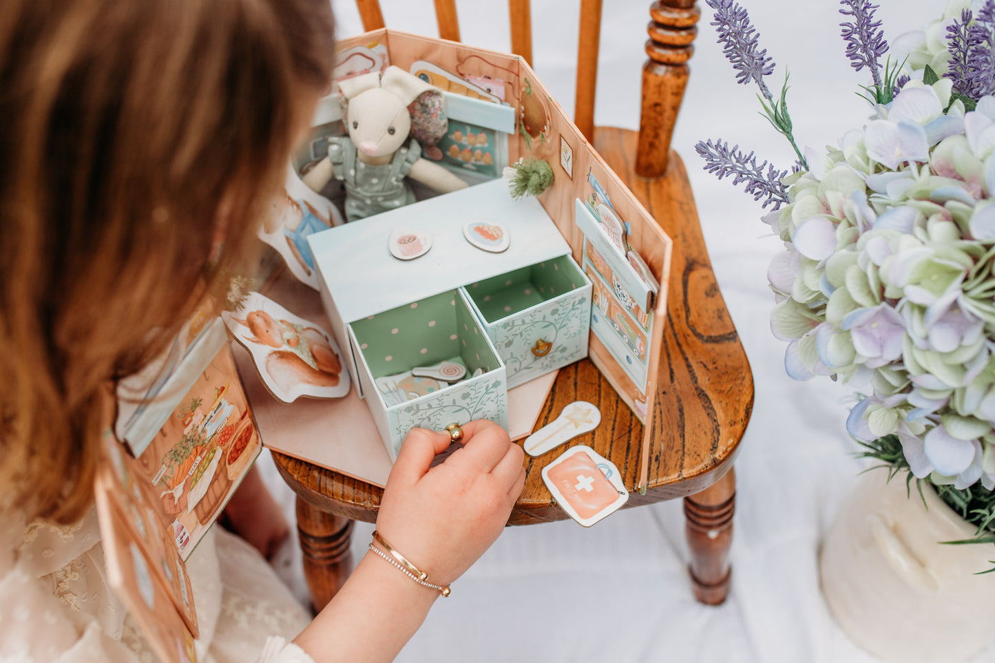 Discover all of the items for sale in this cute little shop.